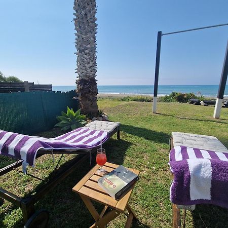 Ammos Beachfront Villa Paradise Larnaca Dış mekan fotoğraf